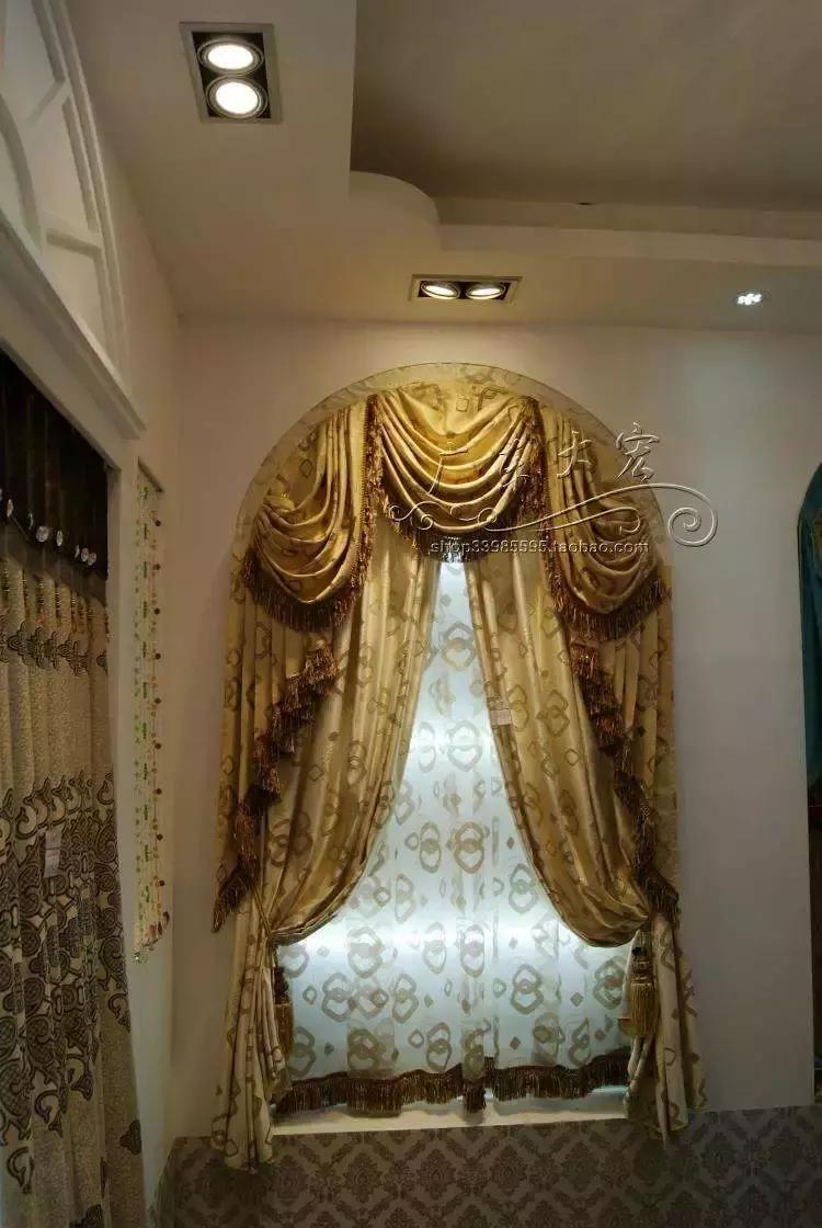 半圆弧窗幔窗帘效果图,别墅窗纱幔头效果图