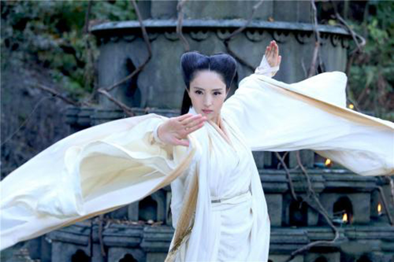 小龙女练玉女真经的功力,小龙女的武功达到五绝的水平了