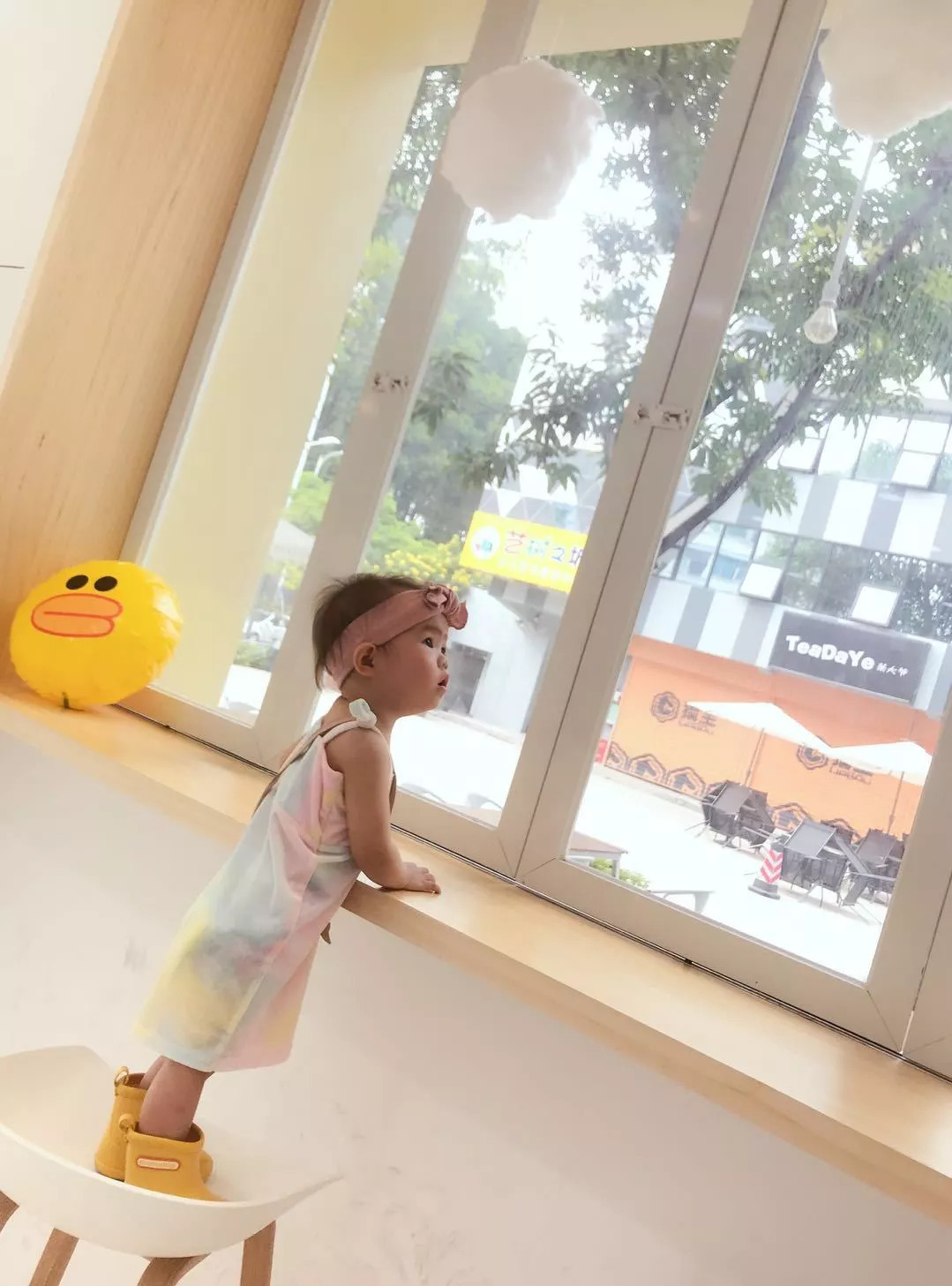 你“嗤之以鼻”的雨靴，其实是潮娃们最想要的礼物