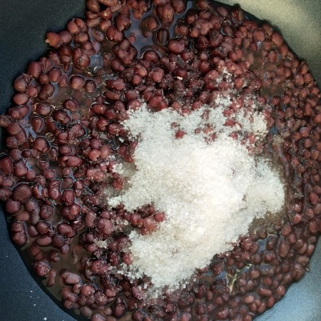 豆沙馅除了用红豆还用什么可以做,自己做的豆沙馅比外面买的好吃