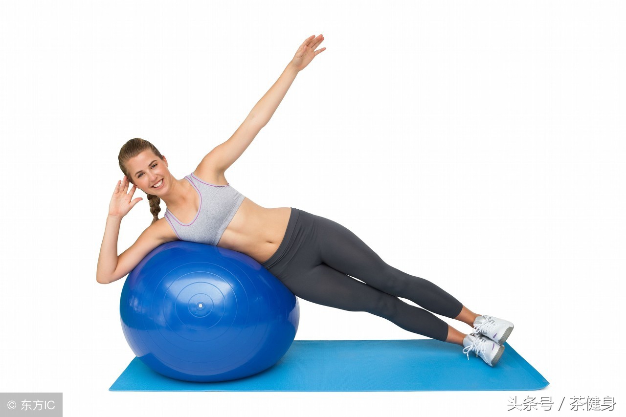 健身球操十二套规定套路教学分解,最新健身球操教学视频