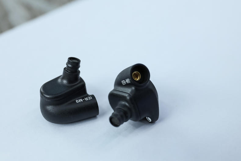 索尼m9耳机阻抗多少,索尼监听耳机m9