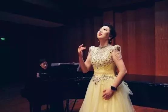 上音众乐｜一个人的交响乐，听觉的魔术师