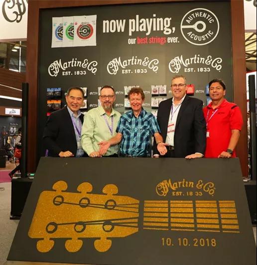 直击上海展会现场,马丁吉他上海乐器展