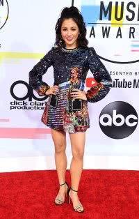 天后泰勒最想改掉的习惯,泰勒演唱会瘦腿