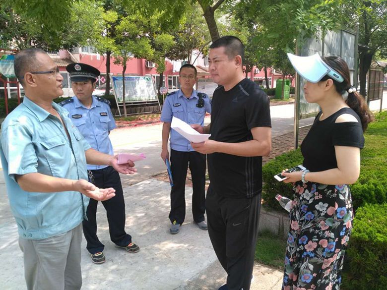 美了美了钢琴曲二胡,美了美了越南红歌