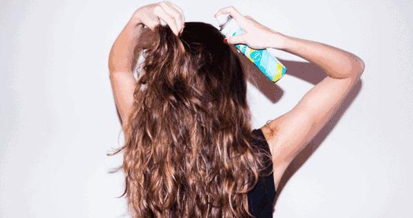 头发出油严重吃什么不出油,头发出油又没时间洗的小妙招