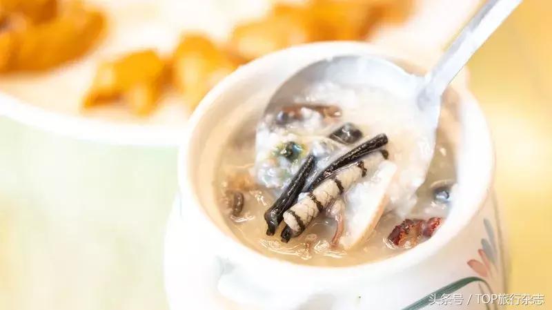 从澳大利亚到德国，这个吃遍世界的美女，把所到之处变成她的食堂