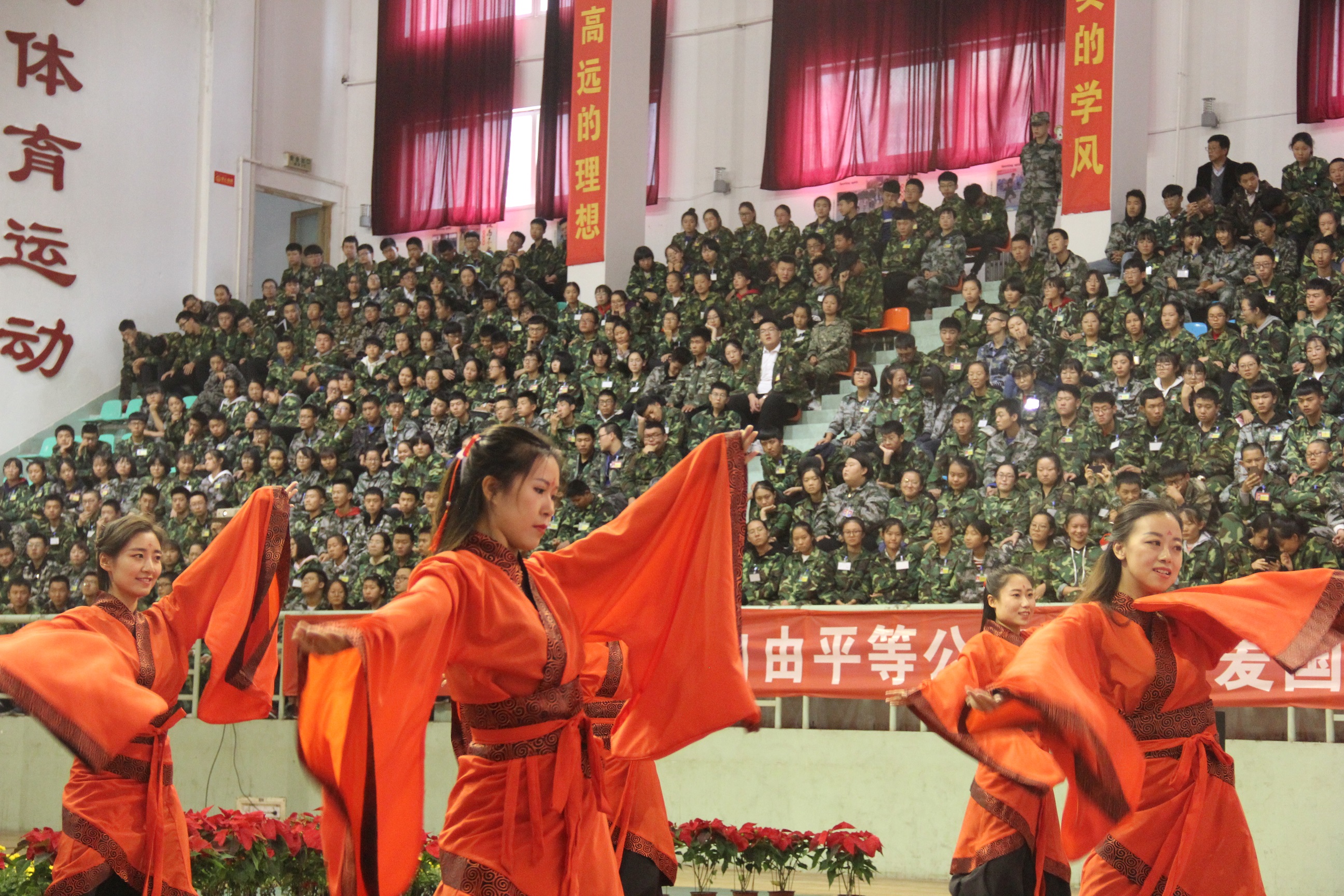 太原市第二十七中学内部参观,太原晋祠博物馆免费讲解
