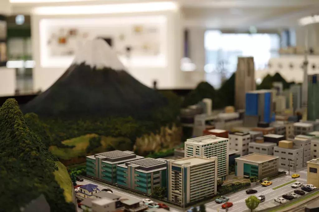 佳能eosr怎么分辨是不是正品,佳能eosr怎么看机器型号