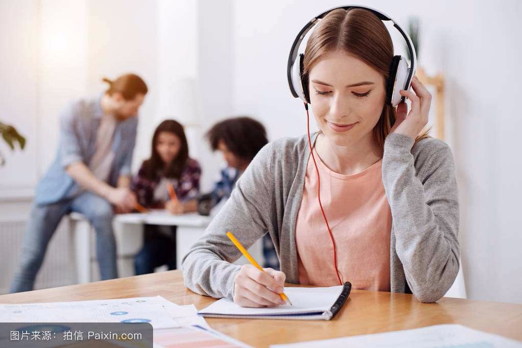 新手到底如何学习php,php新手到底应该用什么软件来学习