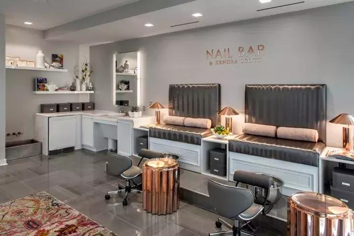 美女总裁时尚珠宝品牌KendraScott奥斯汀总部办公设计欣赏