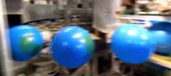 气球图案怎么印上去的,气球上的图案是这样印上去的