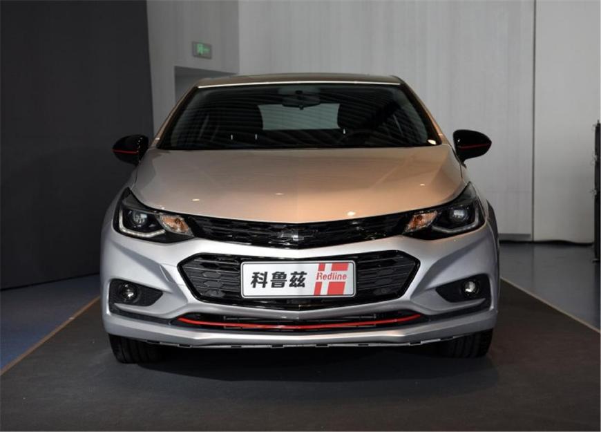 大黄蜂车型最新款,大黄蜂新款老款对比