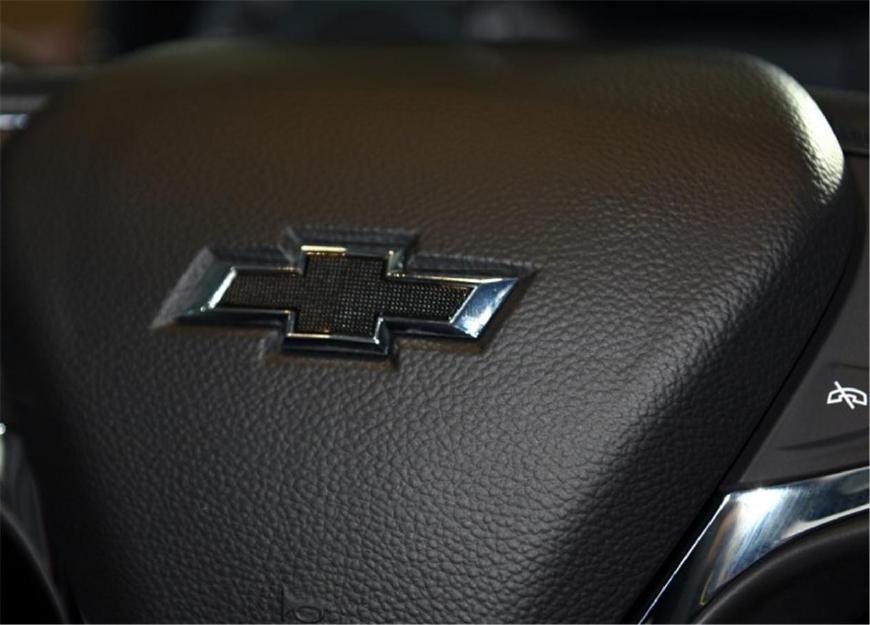 大黄蜂车型最新款,大黄蜂新款老款对比