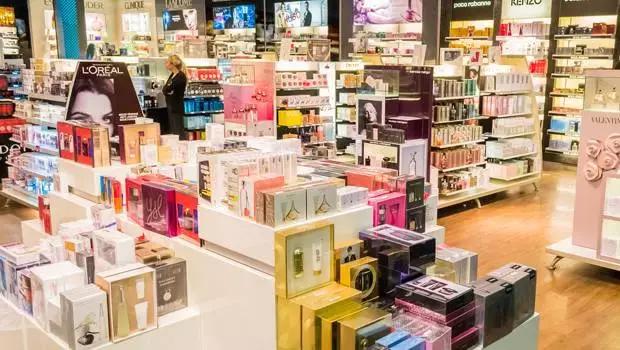 欧洲机场免税店,巴黎机场免税店可以优惠多少