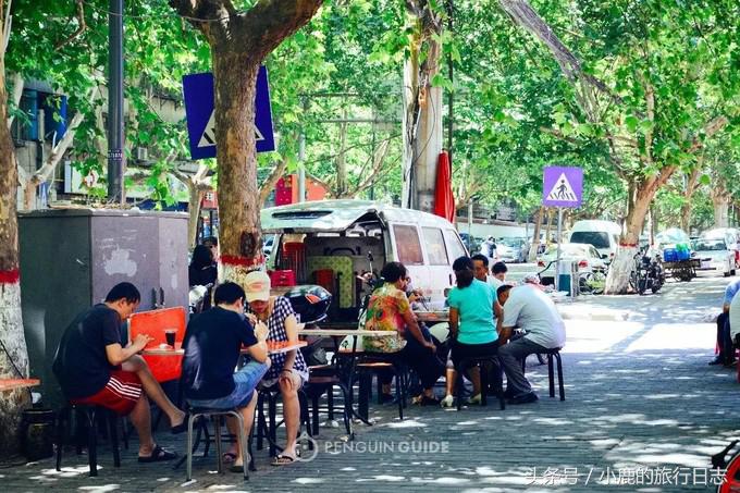 第一次到西安吃肉夹馍，如何伪装成老杆？