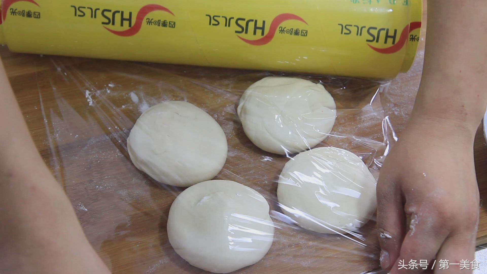 面点师老莫鸡蛋灌饼,面点师教你做鸡蛋饼