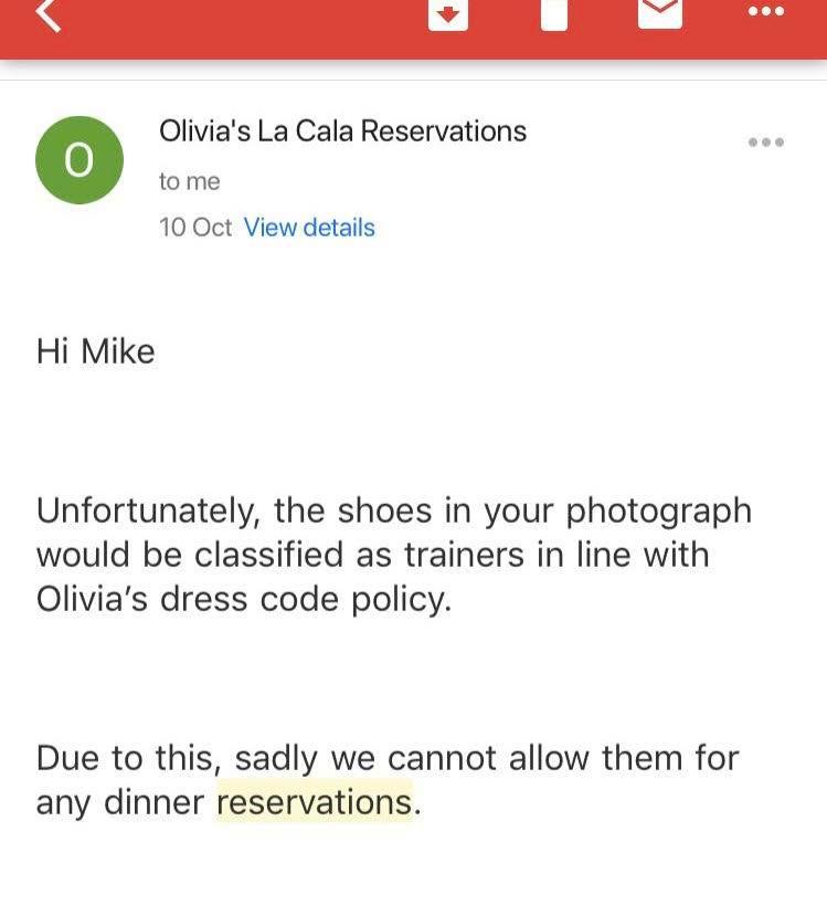 英国男子穿3千元鞋用餐遭拒绝，餐厅回应：鞋子太丑！