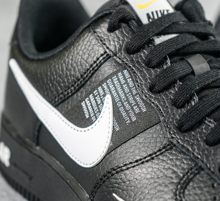 小白鞋小黑鞋视频,适合穿搭的小黑鞋