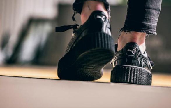 小黑鞋小白鞋名牌,小黑鞋超好看