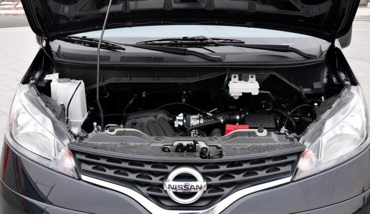 5万多买轿车还是suv,5万块钱买一个13年的日产车值不值