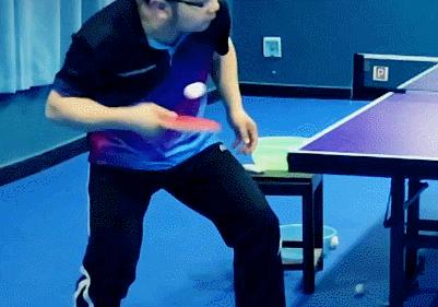 乒乓球正手发奔球的技术动作要领,乒乓球发奔球技巧视频