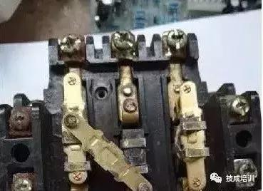 80%电工不知道的绝招,老电工查线路断点的绝招