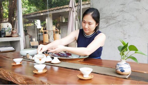 金花黑茶很苦,黑茶放多了很苦