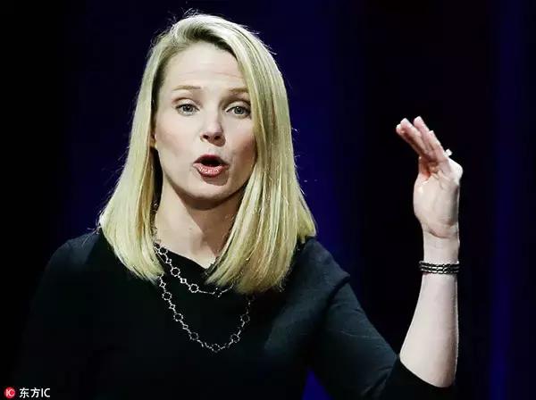 这样穿保准让你天天时髦不重样,女人30学会这么穿时髦感翻倍