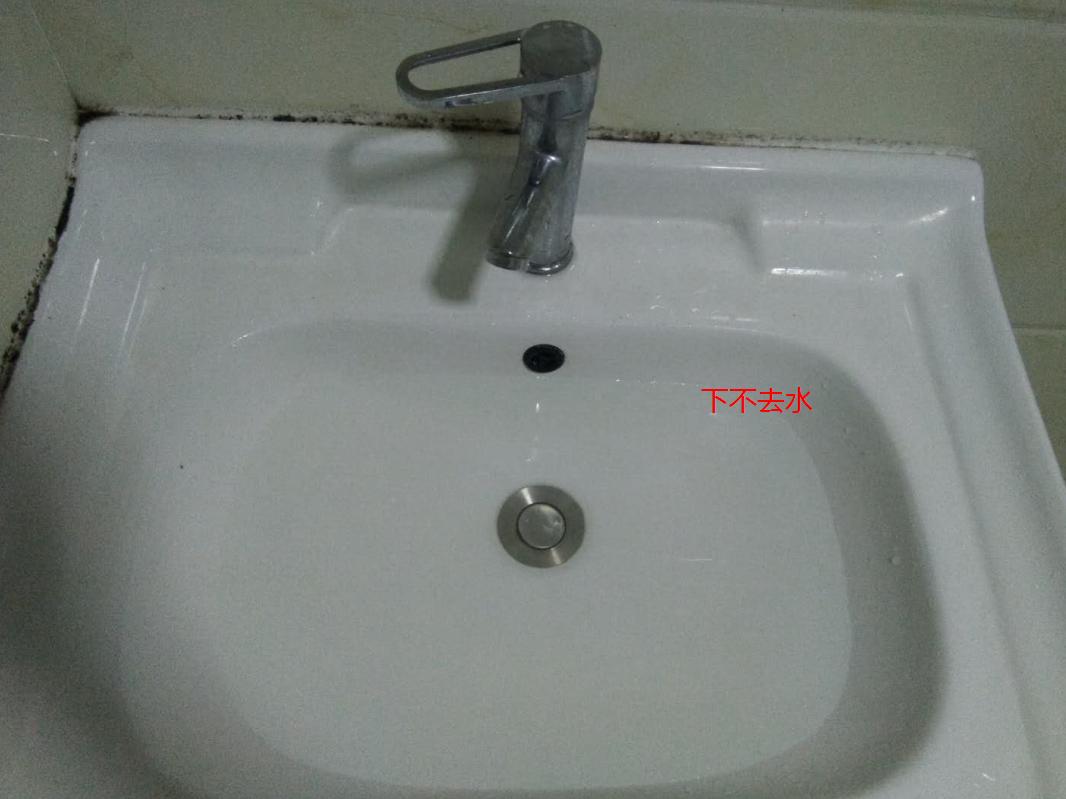 洗手池按压塞子弹簧失灵了如何修,洗手池塞子卡住怎么更换