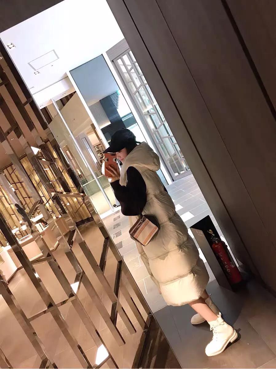 中年微胖妈妈适合的羽绒马甲,妈妈穿羽绒马甲外穿中长款