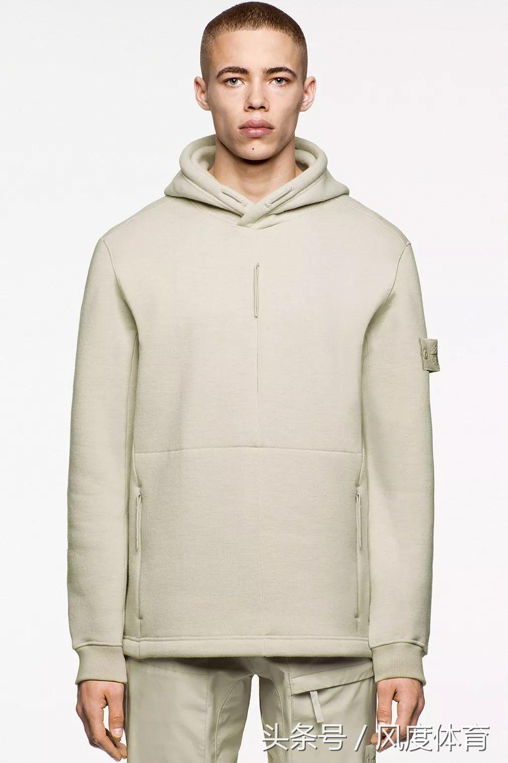 秋冬好看的运动潮流装备,秋冬运动休闲套装最新款