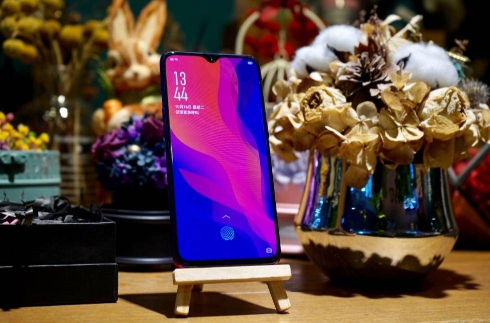 oppok1第一款屏幕指纹千元手机,oppok1换屏幕