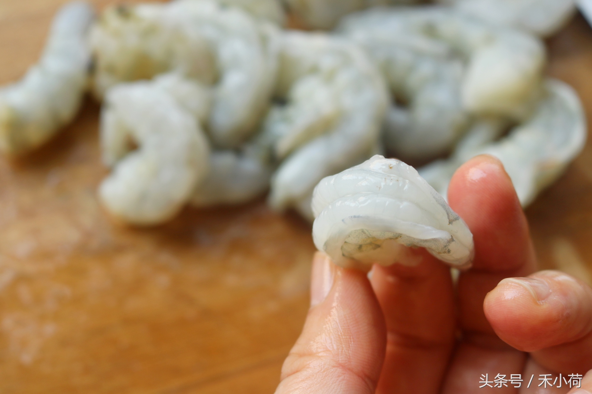 肉丸怎么做成q弹又好吃,肉丸如何才能做的q弹软糯