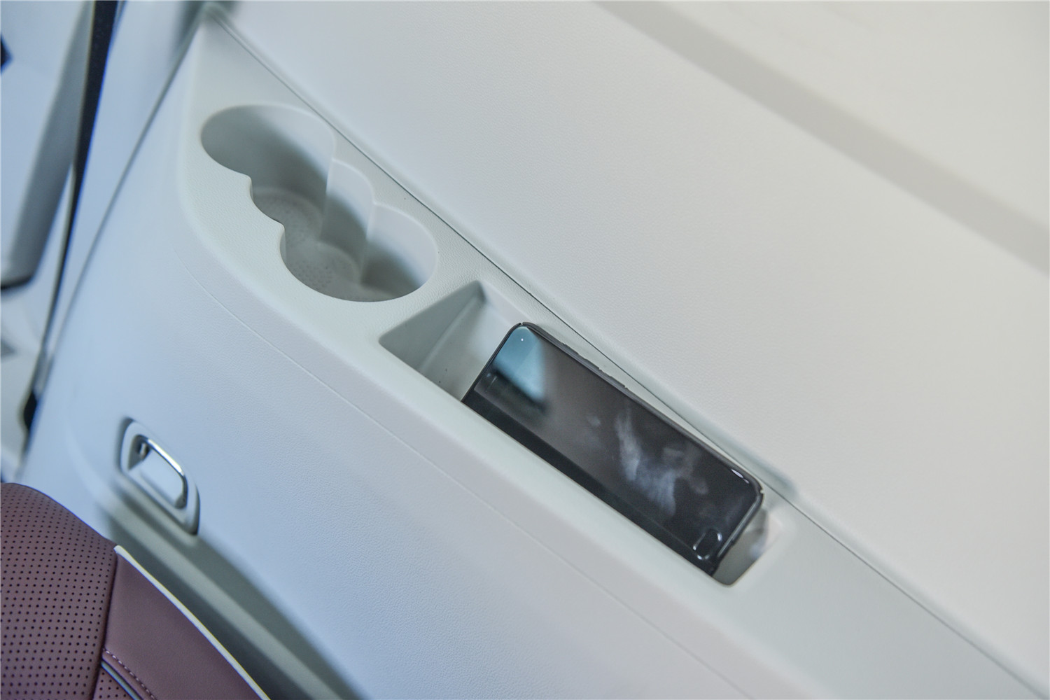 途昂为什么容易翻车,大街上的途昂为什么都开得快