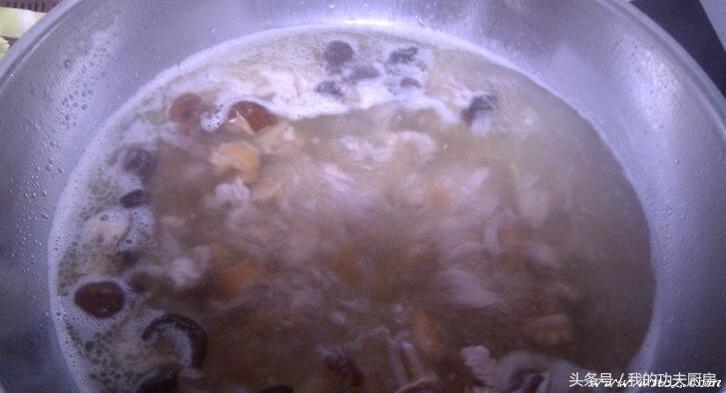 莆田卤面用的是有碱面还是无碱面,莆田卤面是沙茶面吗