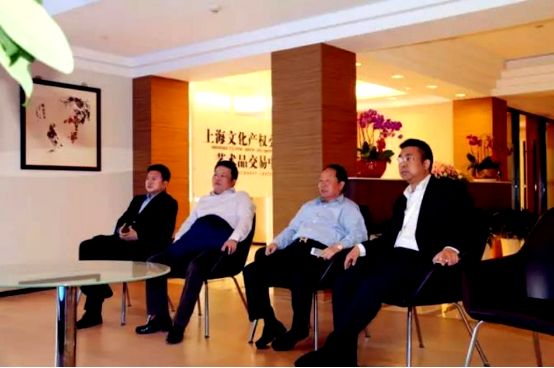 放弃瓷器主业，如今官司缠身，为啥把冠福股份当成“林家铺子”？