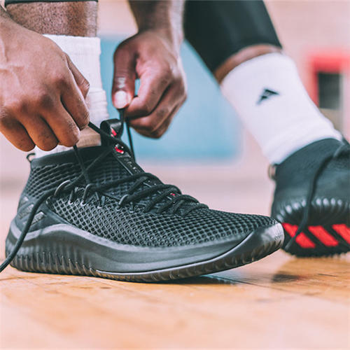 高颜值实用性篮球鞋推荐,捡漏好物篮球鞋