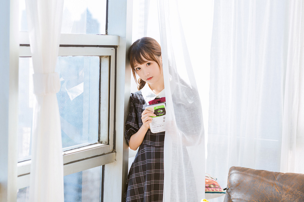 希捷硬盘到底咋样,硬盘不够用加一个移动硬盘可以不