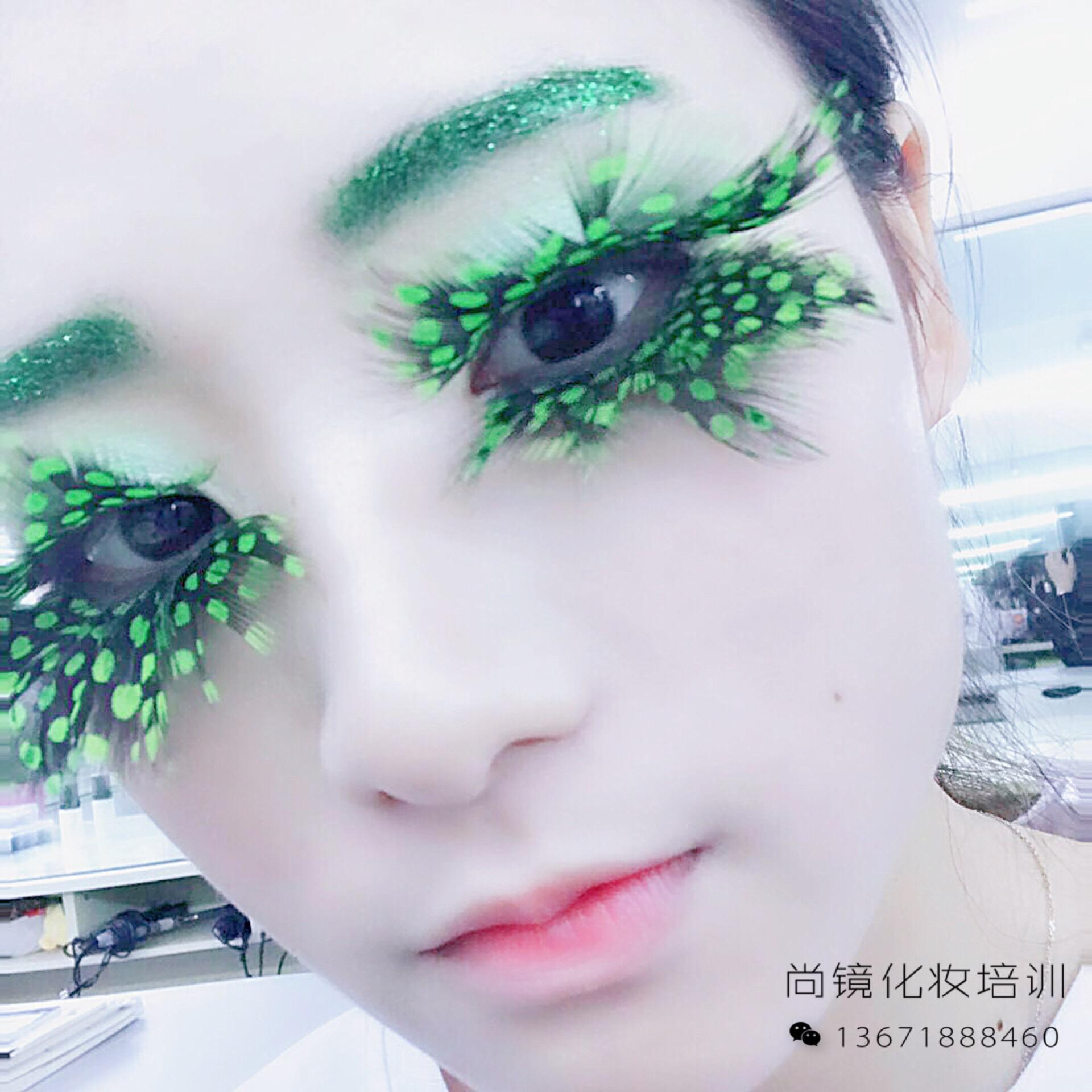 上海顶尖化妆培训,上海学化妆专业哪里好