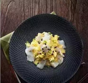 粤菜特色菜金针菇肥牛卷怎么做?,粤菜特色菜啫啫鱼头煲的做法