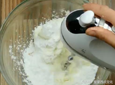 零基础学习做蛋糕教程视频,零基础学做蛋糕视频教程