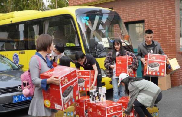 斗鱼主播知道旭旭宝宝直播,斗鱼主播旭旭宝宝直播pk视频