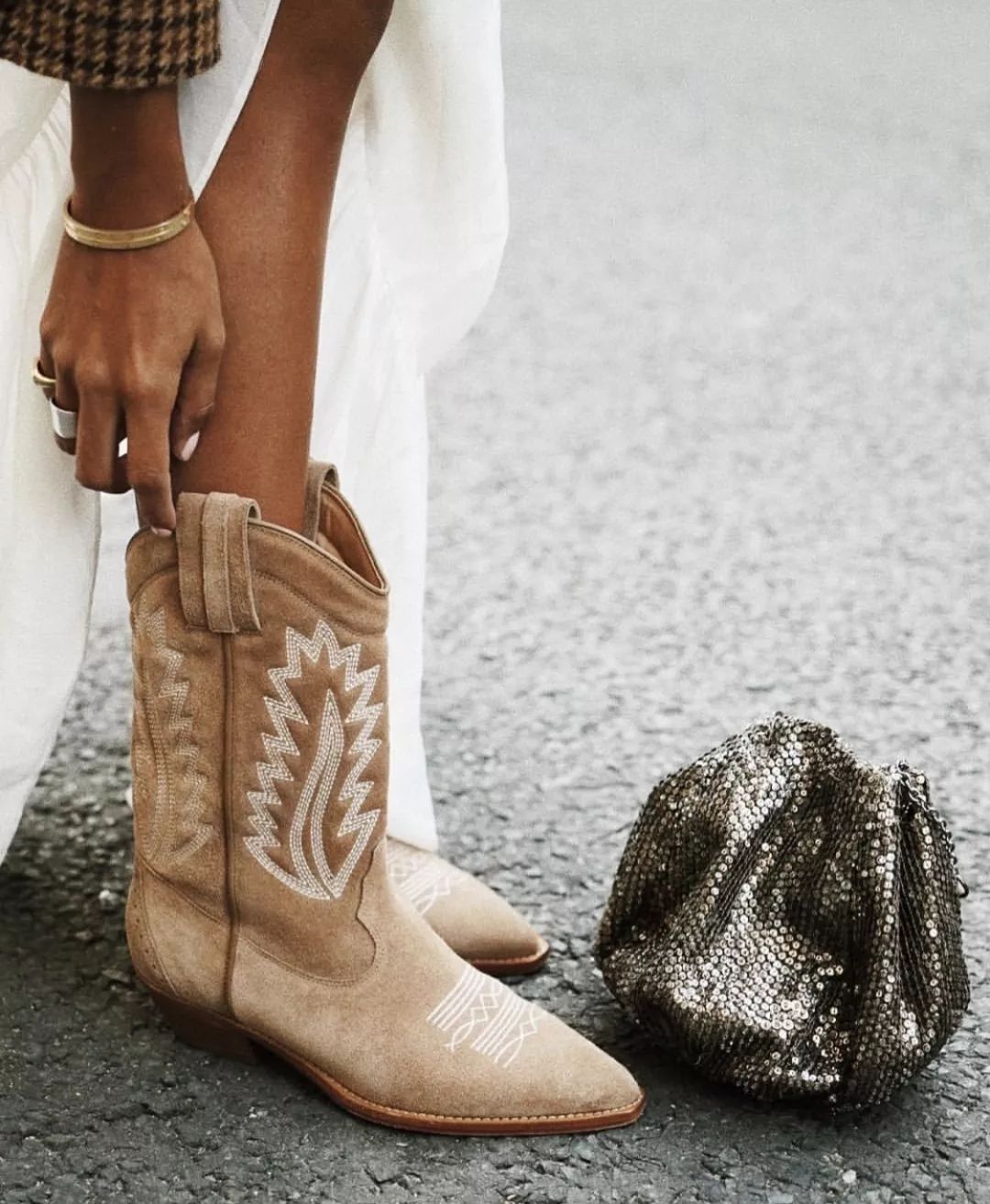 你知不知道,你的腿型这样穿靴子很难看?丨时髦诊所