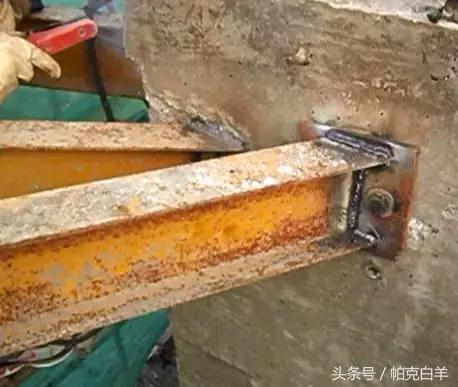 新型花篮拉杆式悬挑架,普通悬挑架与花篮式悬挑架的区别