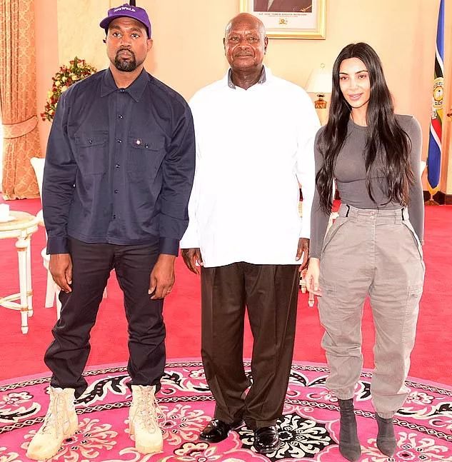 侃爷yeezy重新发售,坎爷yeezy穿鞋带