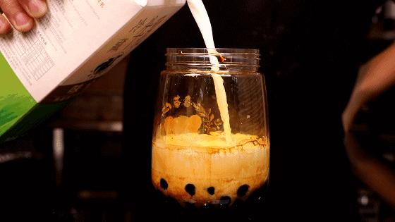 这家从台湾火到常州的奶茶店，竟然把鲜奶玩出这么多花样！