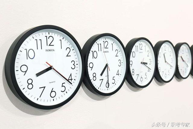 二建证书放公司怎么签合同,二建施工合同有哪些