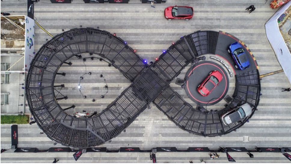 沉浸式体验捷豹老款fpace,捷豹fpace小豹子